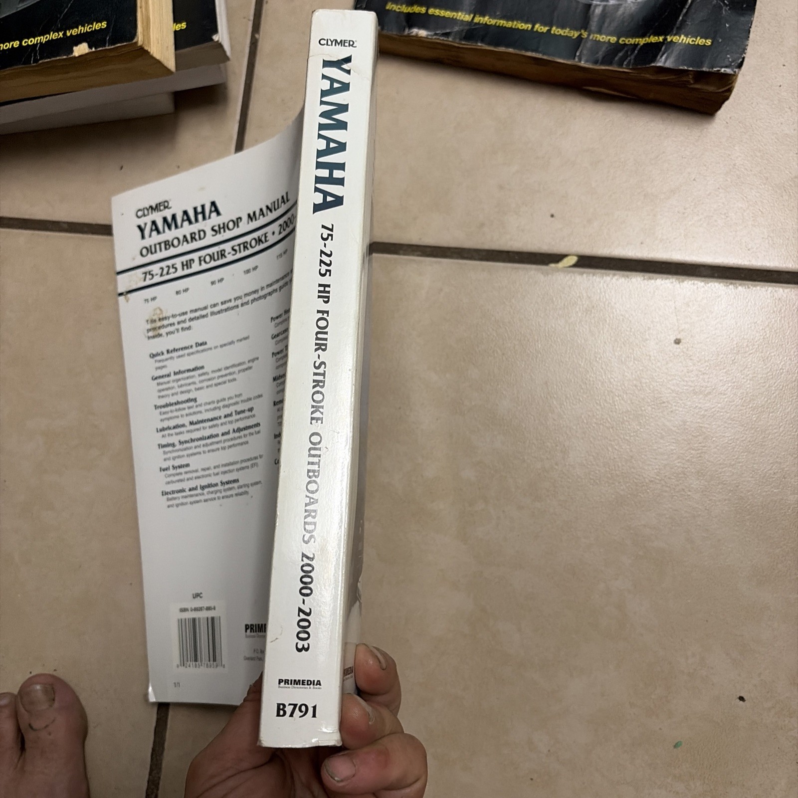 Yamaha Four-Stroke Outboards 75-225 Hp,200-2003 by Clymer Publications Staff