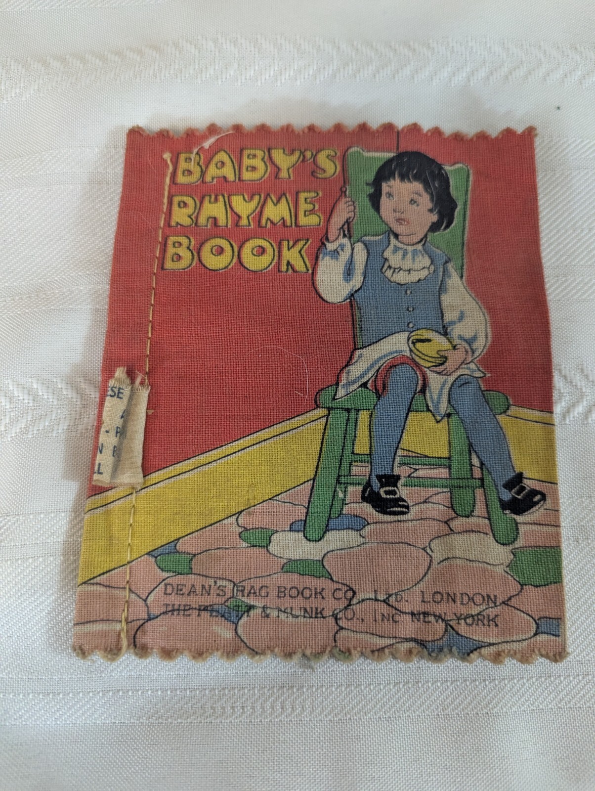 Baby’s Rhyme Book Rag Book Dean’s Rag Book Co. London 5″L
