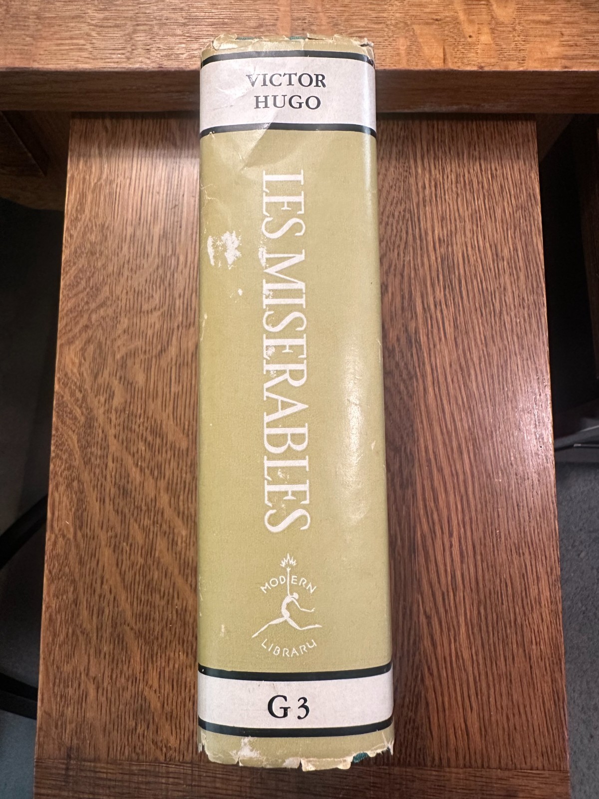 Victor Hugo / Les Miserables HC/DJ Modern Library Edition
