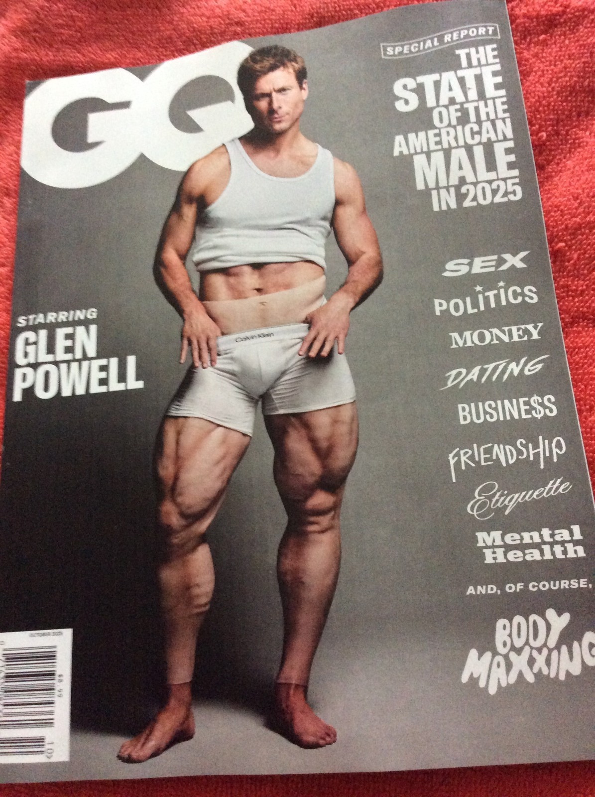 GQ GENTLEMAN’S QUARTERLY OCTOBER 2025 GLEN POWELL STATE OF THE AMERICAN MALE