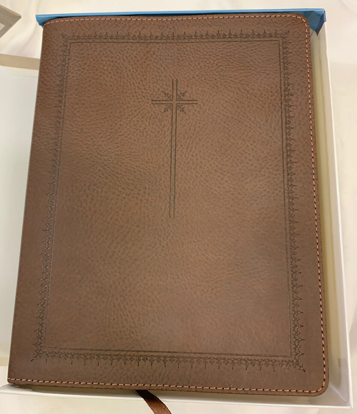 Journal the Word Bible : Reflect, Journal, or Create Art Next to Your…
