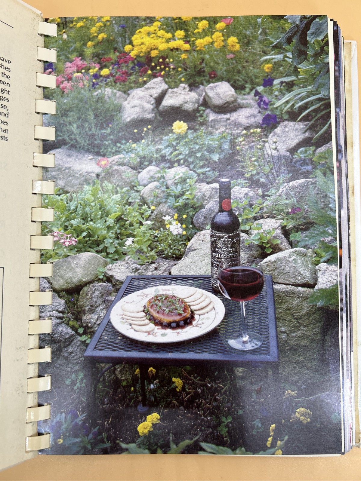 Old Capital COOKBOOK. Monterrey History & Art Association. CALIF 1989. Vintage.