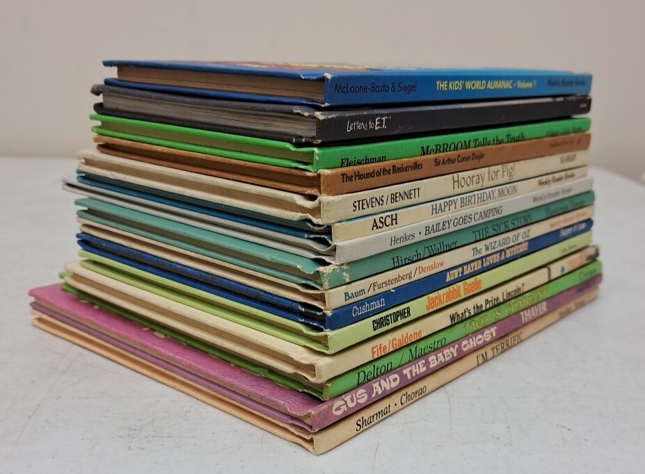 Vintage Weekly Reader Lot Of 15, ET, The Wizard Of Oz #5.1.10