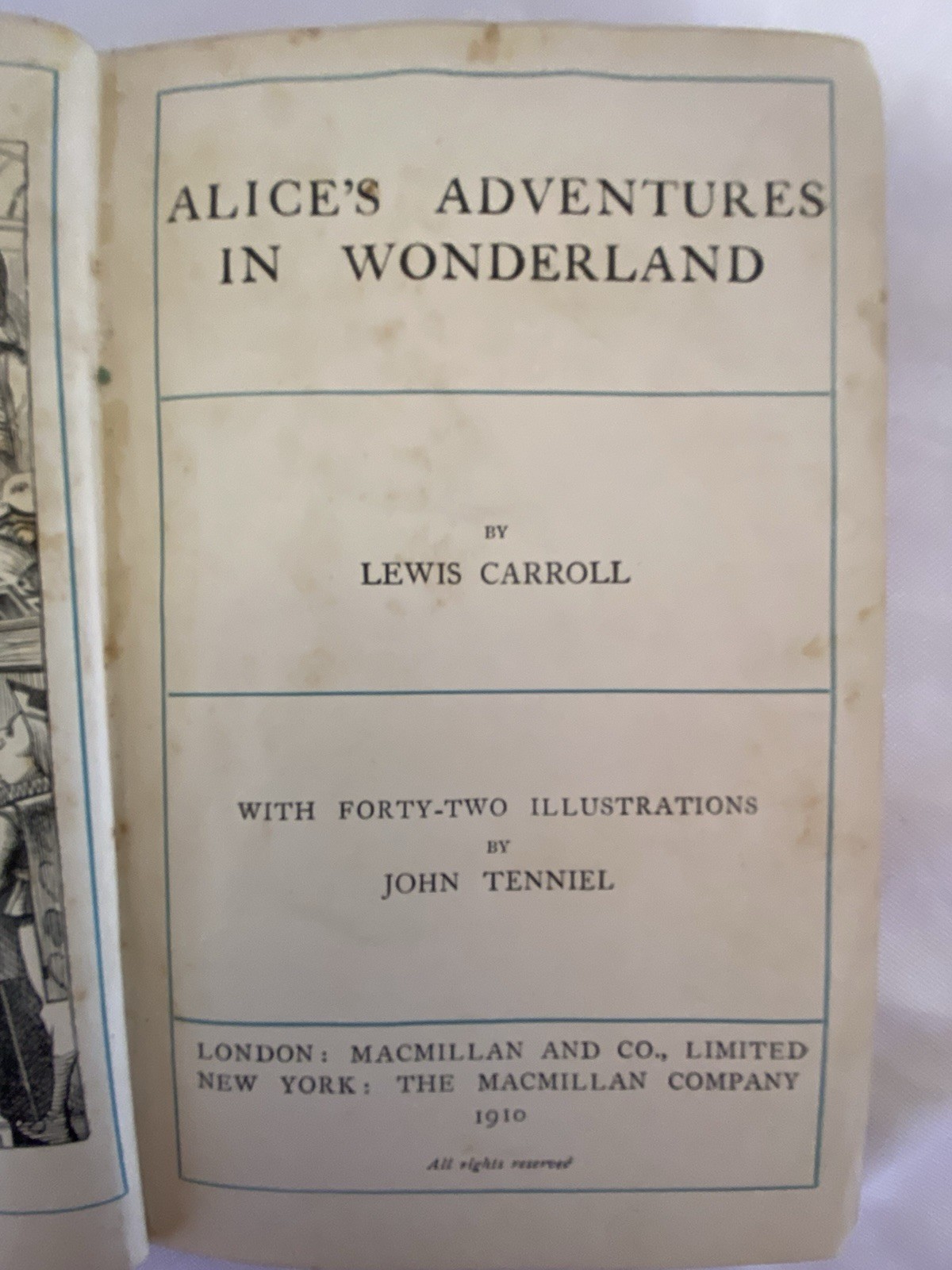 Alice’s Adventures in Wonderland 1910 Lewis Carroll John Tenniel Macmillan Gilt