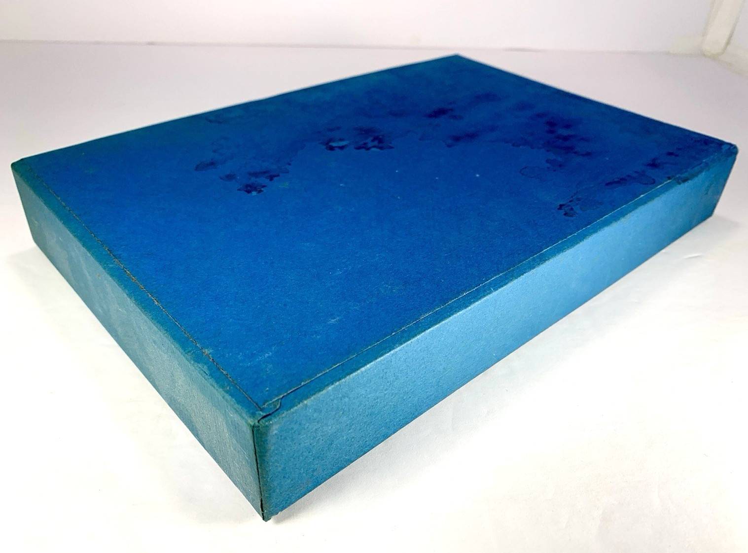 Heritage Press – Robinson Crusoe by Daniel Defoe – with Slipcase & Sandglass