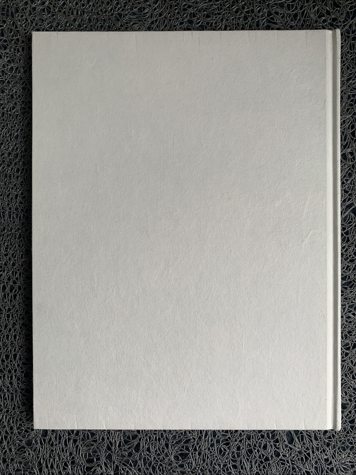 Donald Judd : Hardcover : 92 pp, Kukje Gallery, 2014 : NEW