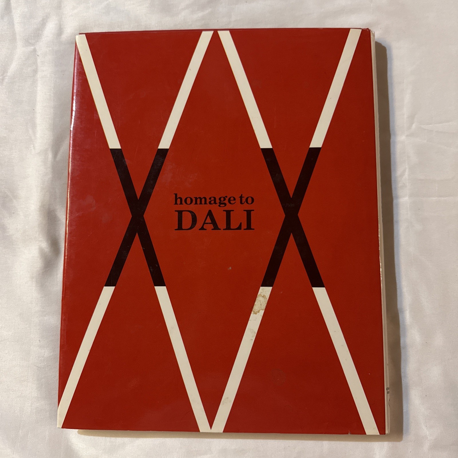Homage To Dali Special Issue of the XXeme Siecle by 1980 W/Original dust cover