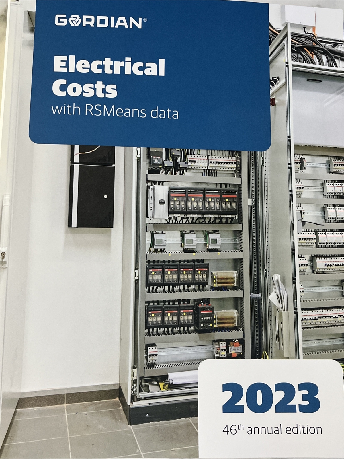 Electrical Costs with RSMeans Data : 2023 by Gordian