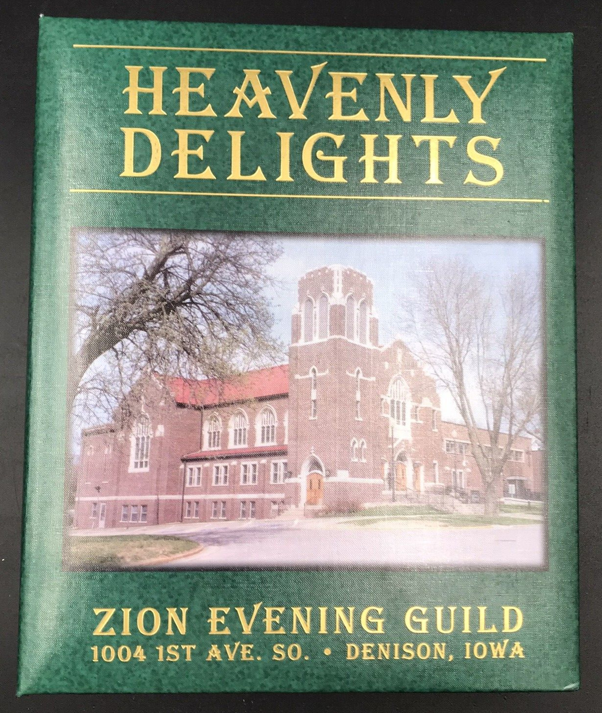 2005 Zion Evening Guild Heavenly Delights Recipes Cookbook Binder 397 pages