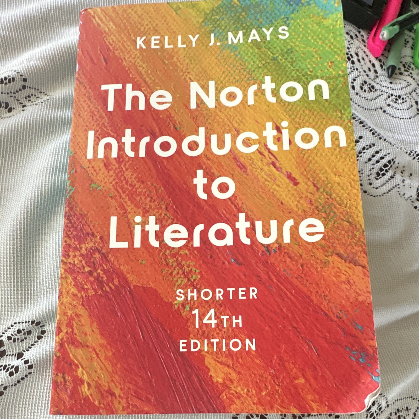 Norton The Norton Introduction to Literature Shorter 14th Ed 2019 PB Eng