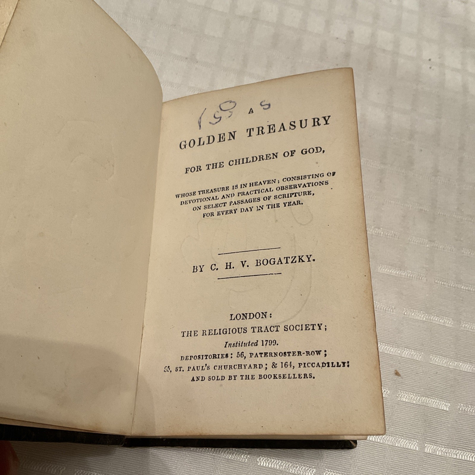 Bogatzy Golden Treasury For the Children of God 1799 Mini 431 Pages 11cm x 7.5cm