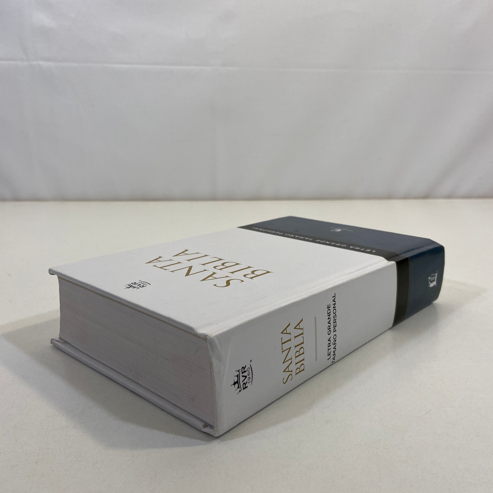 2014 Santa Biblia Letra Grande Tamaño Personal Reina-Valera Vida Publishers HC