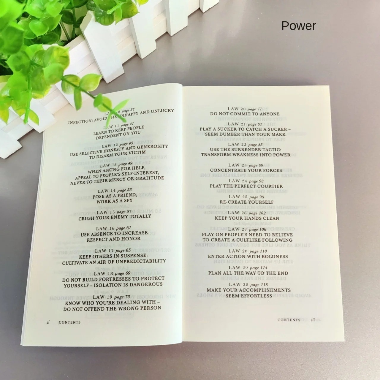 48 Laws of Power by Robert Greene (2023, Hardcover