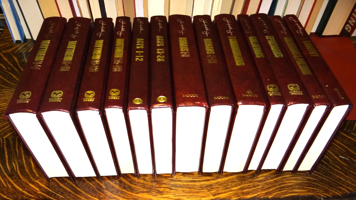 John MacArthur Commentaries – see description