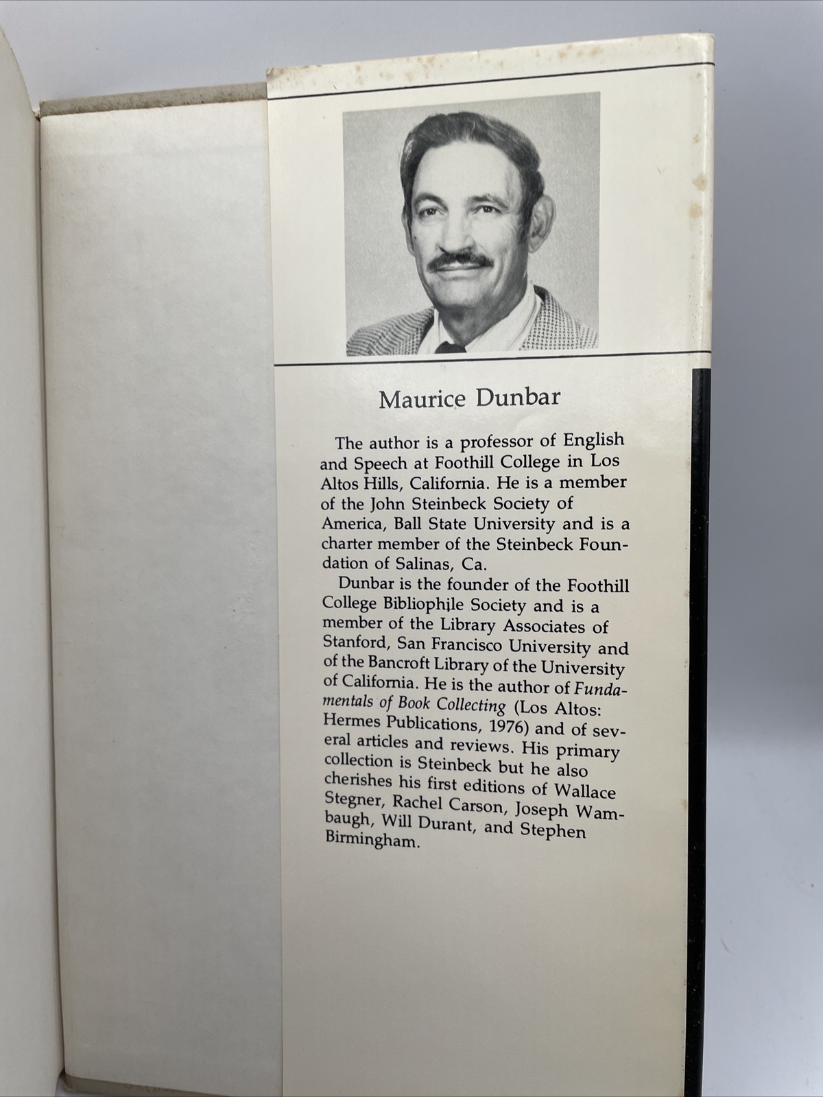 1980 Books and Collectors Maurice Dunbar Hardcover Dust Jacket Signed Autograph