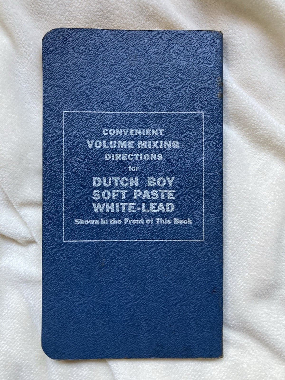 1939 The Handbook On Painting National Lead Co. Dutch Boy VINTAGE PB 138 Pages.