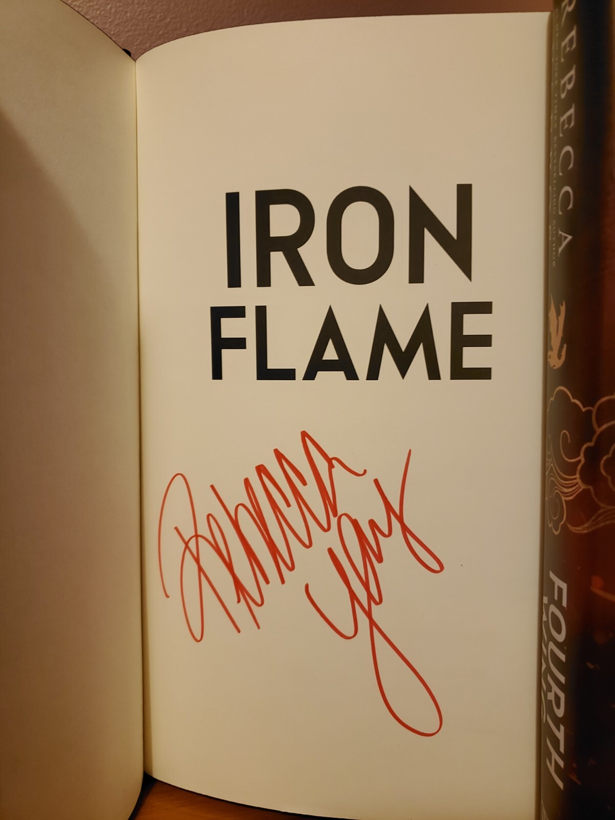 Iron Flame Signed Edition – The Empyrean Series / Srayed Edges by Rebecca Yarros