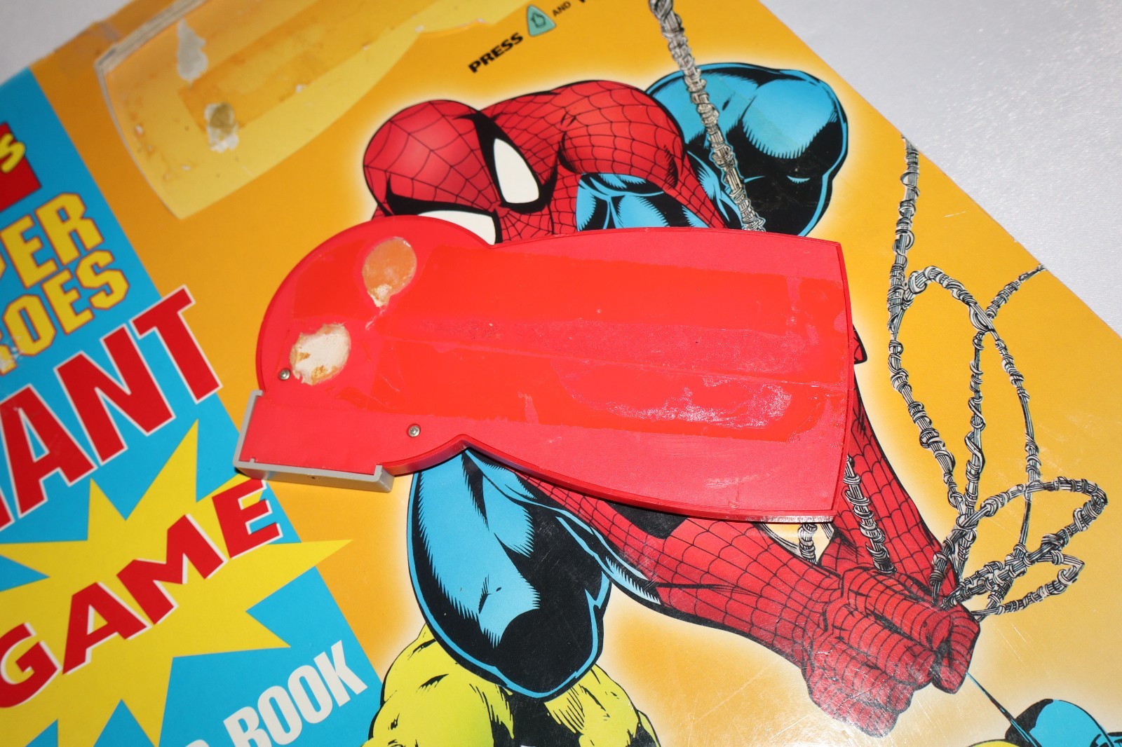 Marvel Comics Super Heroes Giant Game Board Book 1994 Tormont TESTED WORKS RARE