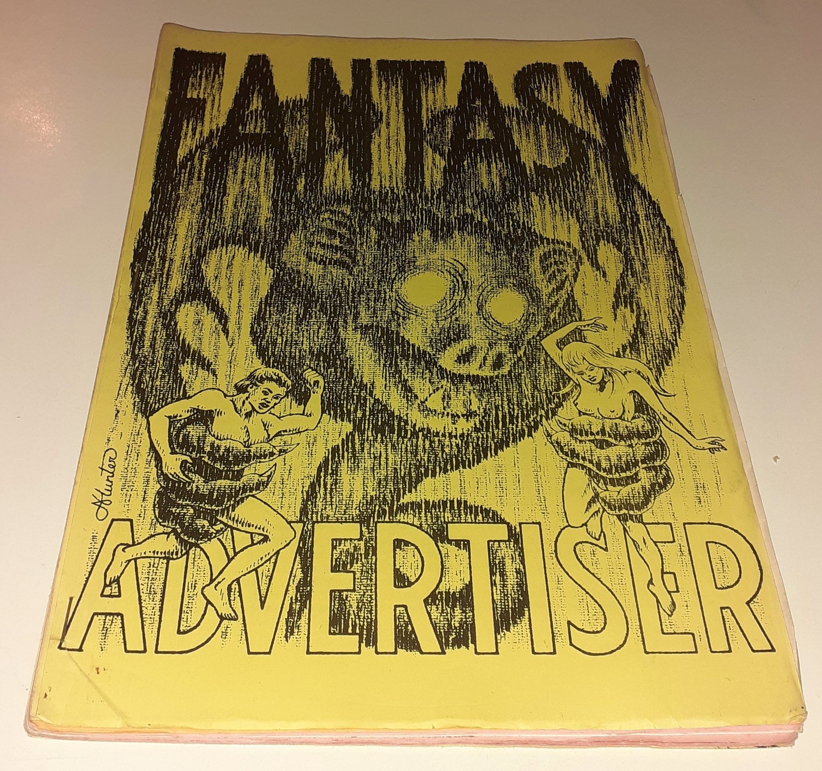 FANTASY ADVERTISER no.33 fanzine UK 1970 ALAN MOORE EC Comics Paul Neary Cyclops