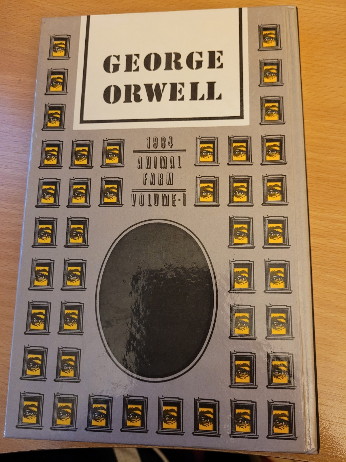 George Orwell. Джордж Оруэлл: 1984. Скотный Двор: Роман, повесть.Том 1. 1992 HC