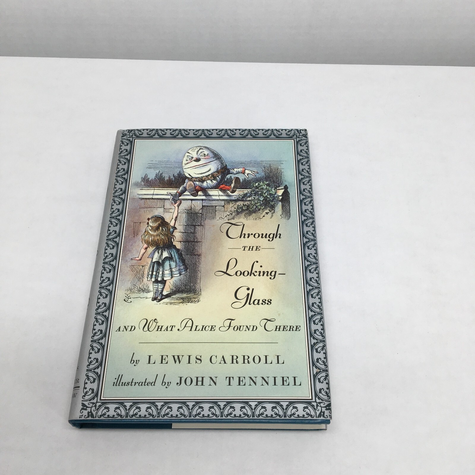 Alice’s Adventures in Wonderland & Through the Looking Glass, Lewis Carroll Set