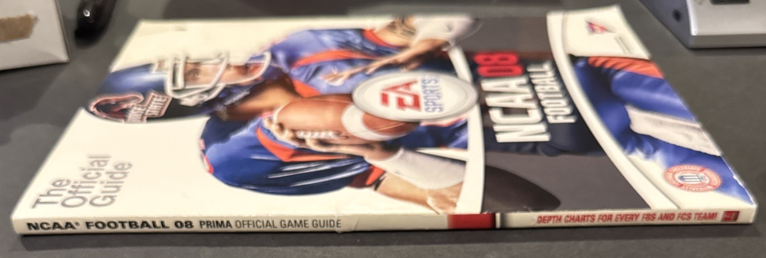 NCAA Football 08 by Kaizen Media Group Boise State EA Sports Free Shipping!!
