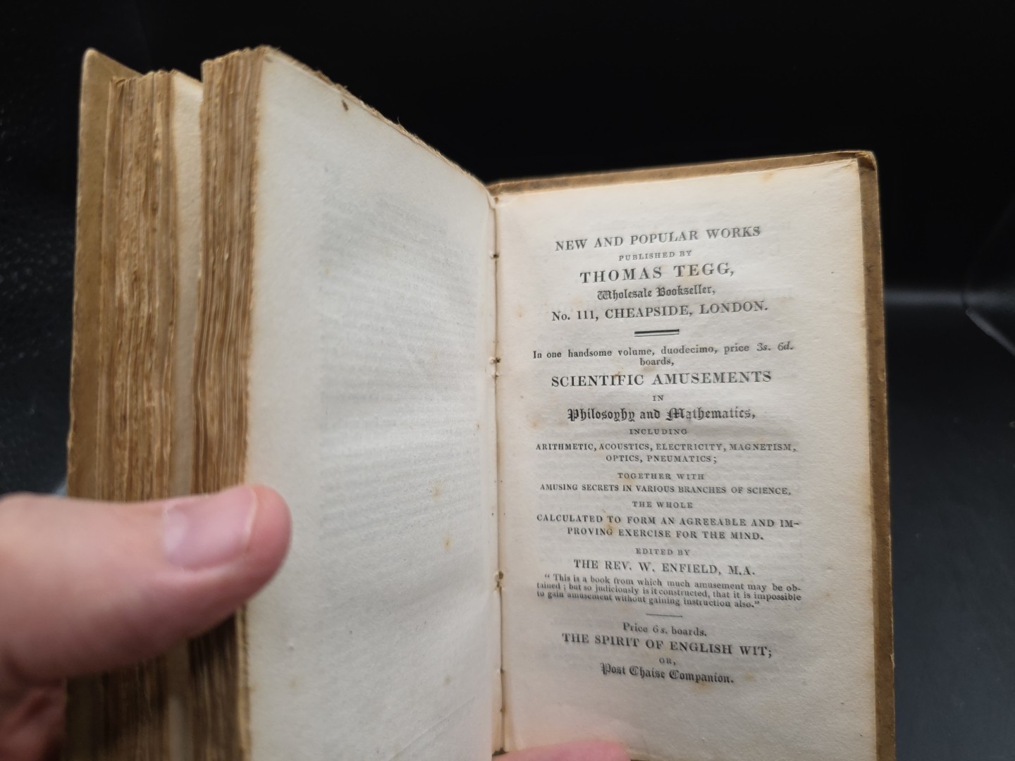 1822 Robinson Crusoe 2 vo. *Original Paper Bindings* Unique Printing