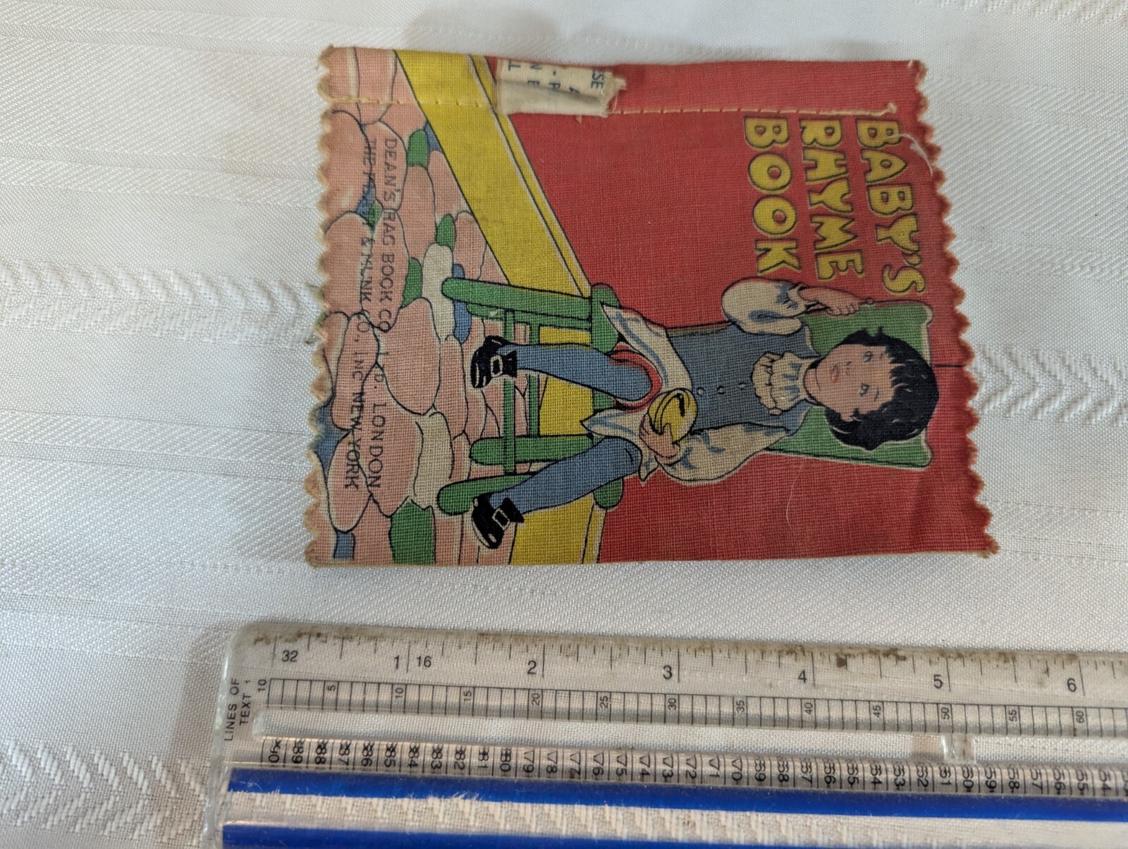 Baby’s Rhyme Book Rag Book Dean’s Rag Book Co. London 5″L