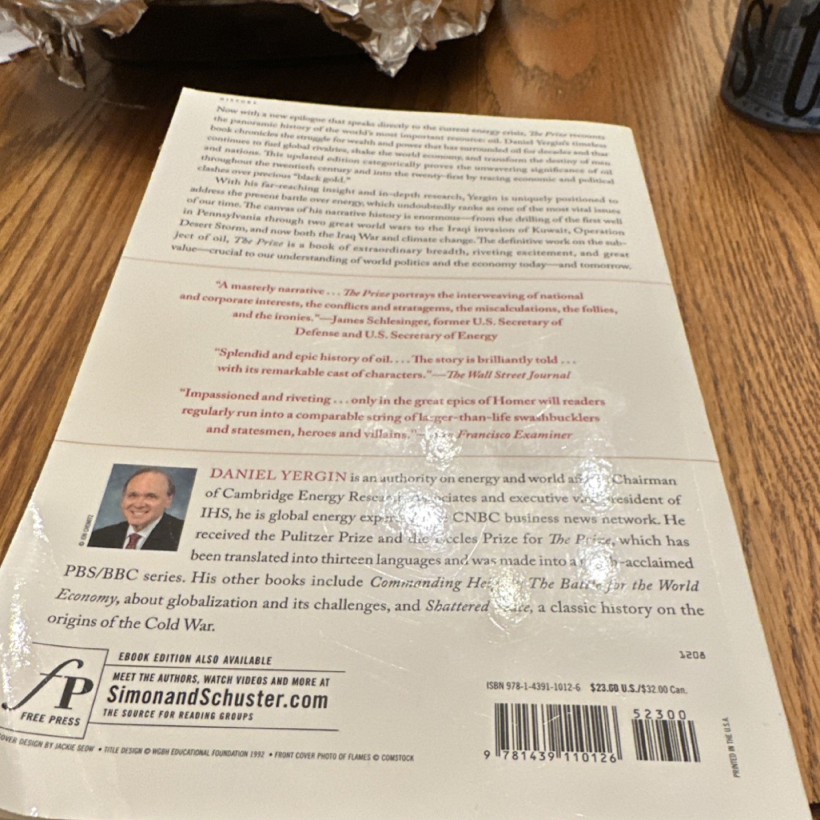 Free Press Prize Daniel Yergin Paperback Political Science History Military Oil