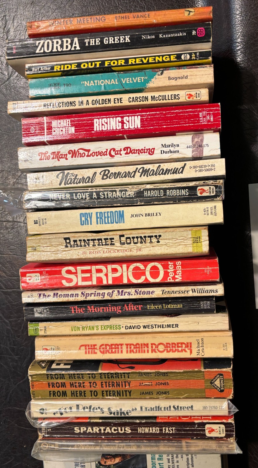 Lot 15 – 20 Movie tie-in paperbacks average VG 1940s-2000s see photos