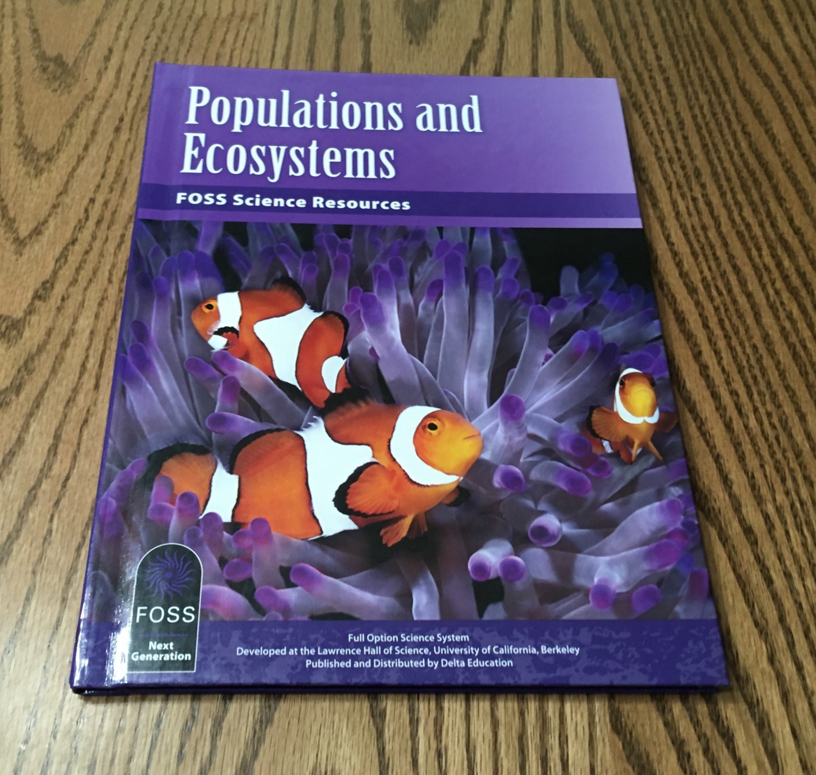 9 STUDENT TEXTS / FOSS SCIENCE / PHYSICAL, EARTH & LIFE SCIENCE GRADES 6 – 8 HC