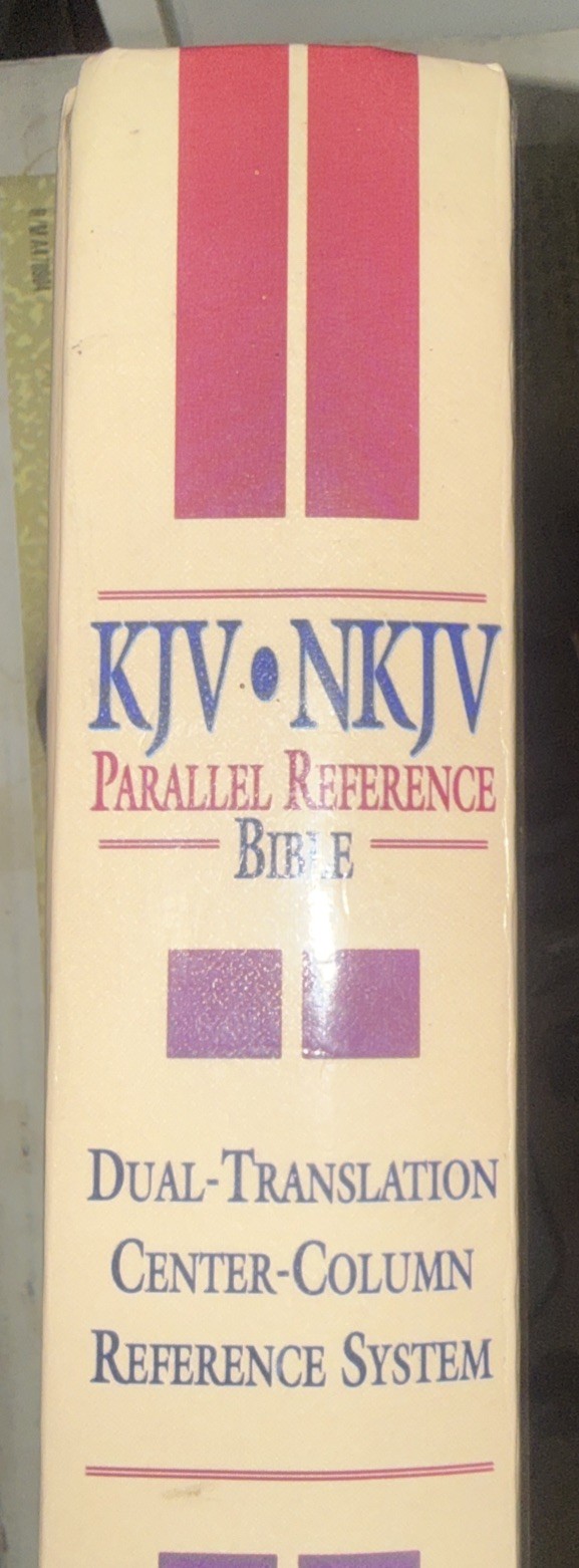 Holy Bible King James Version – New King James Version Parallel Reference