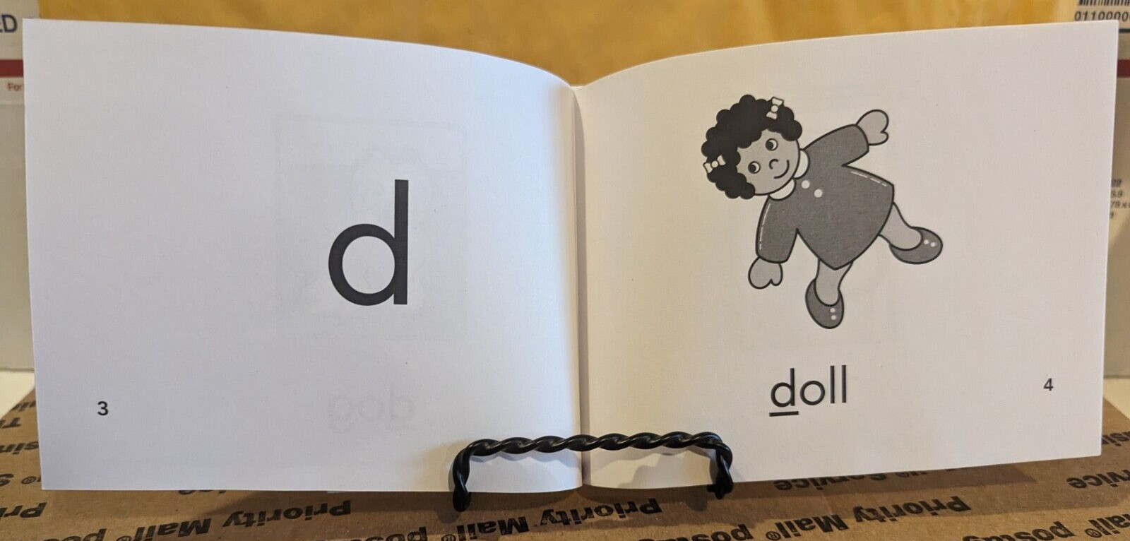 Fountas & Pinnell Leveled Literacy Intervention Alphabet Book Set A to Z