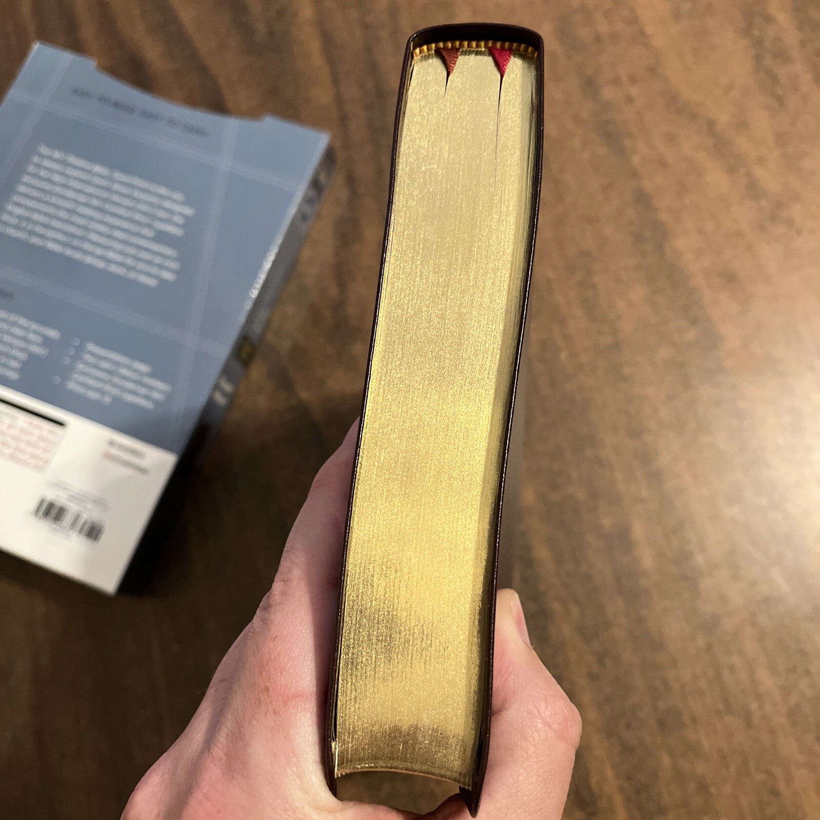 NIV Giant Print Thinline Bible Thumb Indexed – $67.99 Retail – Bonded Leather
