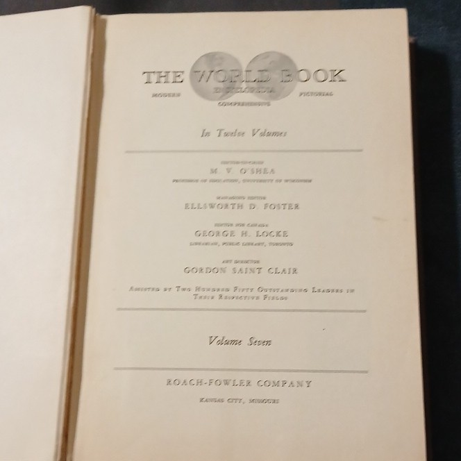 The World Book Encyclopedia Vol 7 Leon to Monroe 1931 Roach-Fowler HC Illus