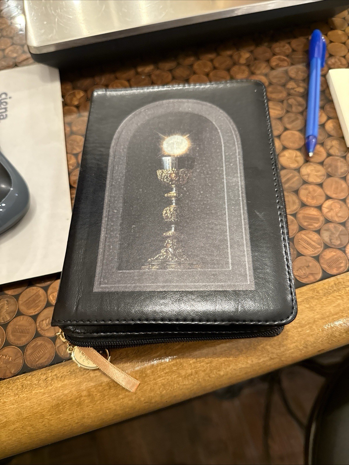 Oxford Holy Bible Revised NAB Leather Zipper Gold Gilded Pages