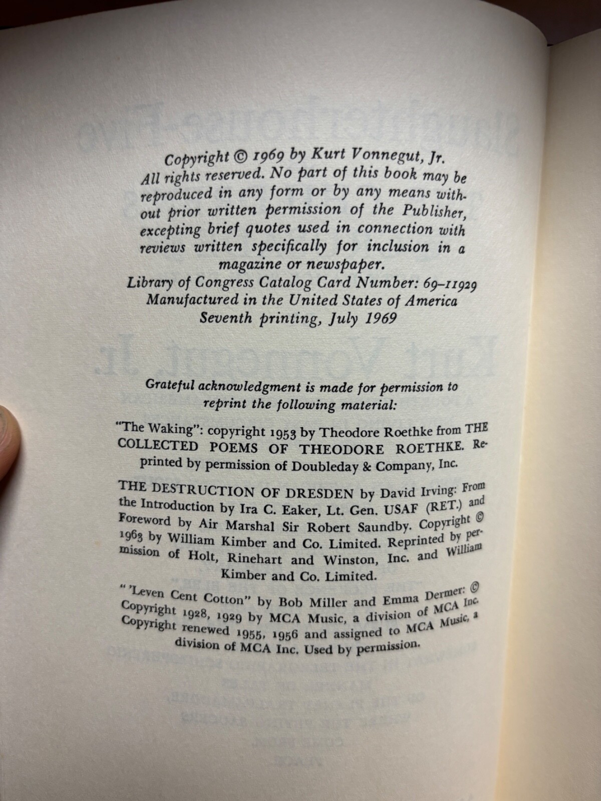 SLAUGHTERHOUSE FIVE – Kurt Vonnegut – 1st Edition 7th Prt HCDJ 1969 – $5.95 –