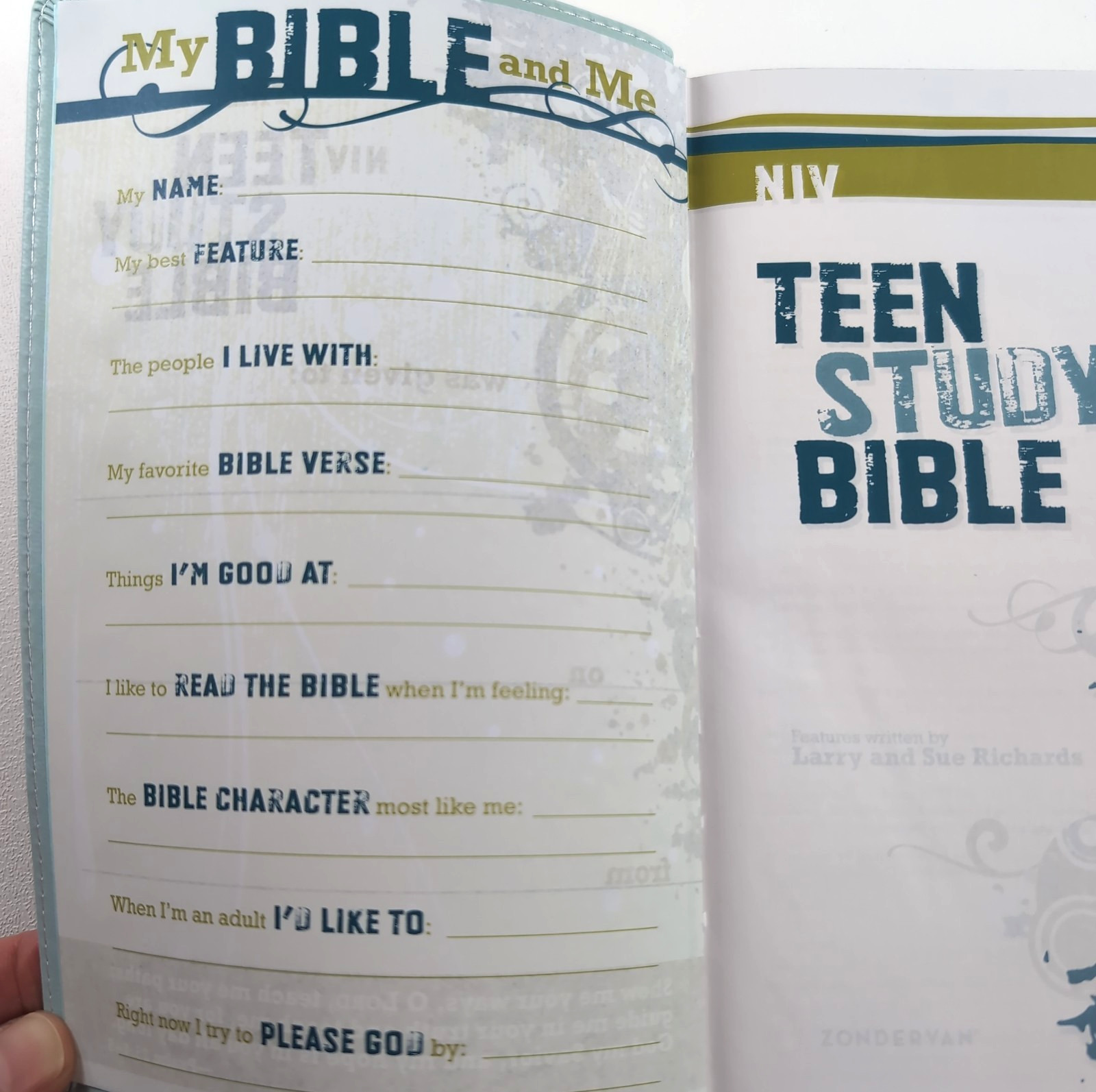 NEW! NIV Teen Study Bible COMPACT Version Italian Duo Leathersoft Blue Kiwi Pink