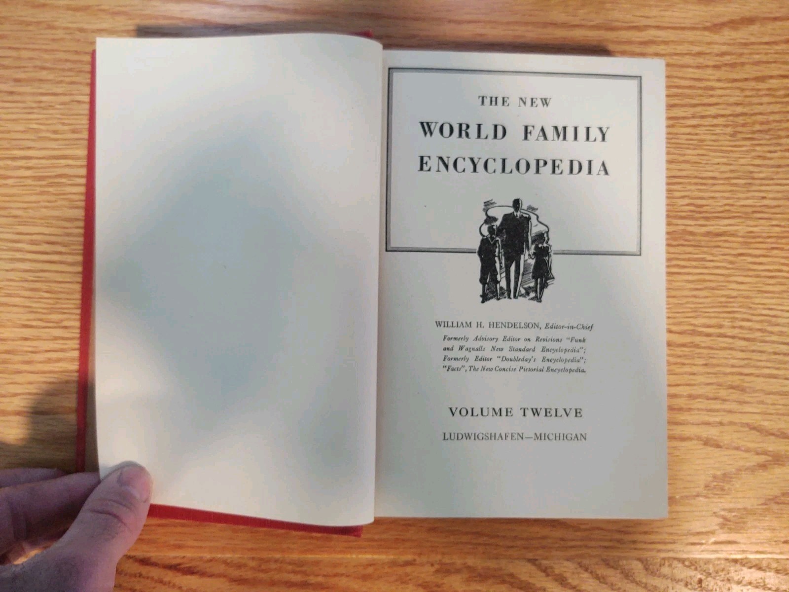 The New World Family Encyclopedia Deluxe Edition 1954 Volumes 1-20