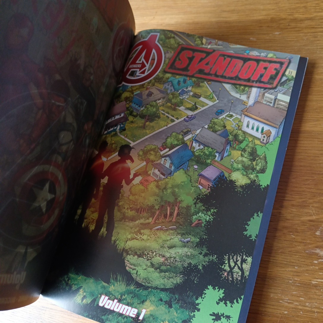 AVENGERS STANDOFF Vol. 1 Marvel 416 Pages Paperback First Printing 2016 Graphic