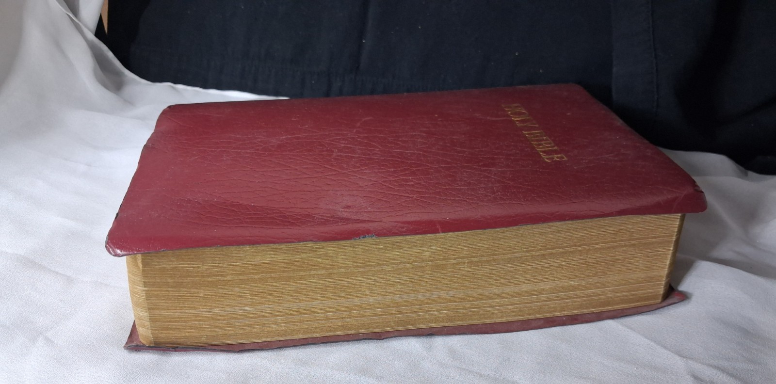 Holy Bible New KJV Thomas Nelson Regency Burgundy Faux Leather Giant Print