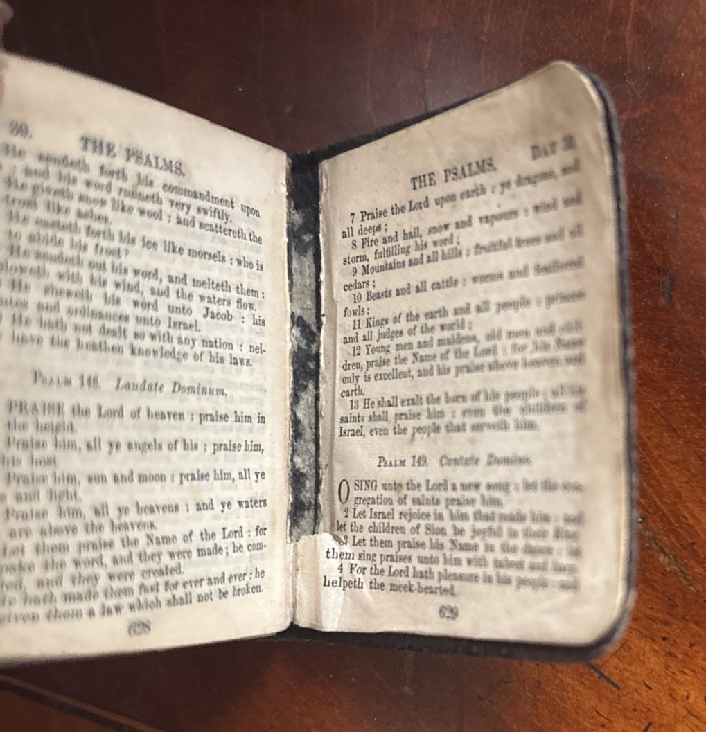 c1900 Miniature Book Common Prayer & Psalms 5cm x 4cm