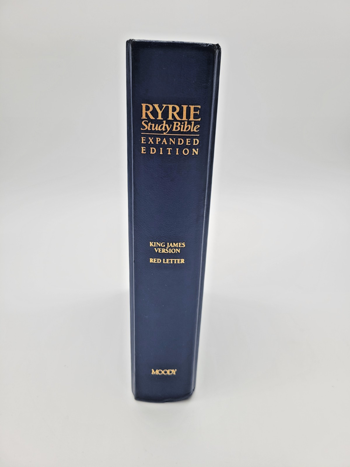 Ryrie Study Bible Expanded Edition King James Version Moody Press Chicago 1994
