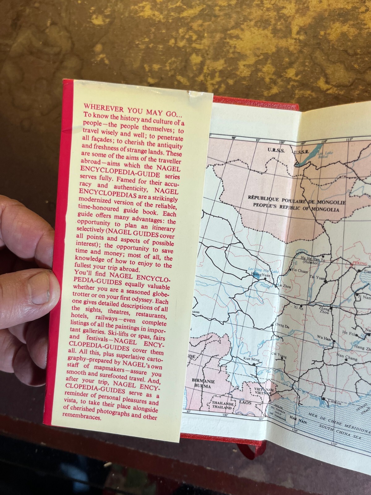 China Nagel’s Encyclopedia Guide 1968 edition, 1500 pages