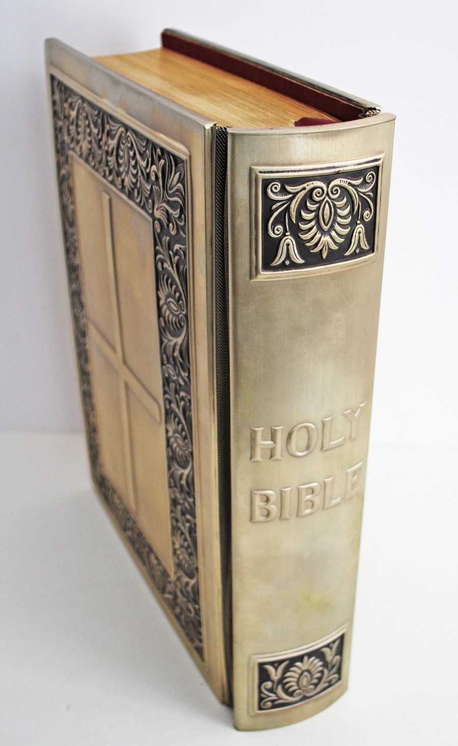 1974/1975 Franklin Mint Family Bible 12oz Sterling Silver King James Version