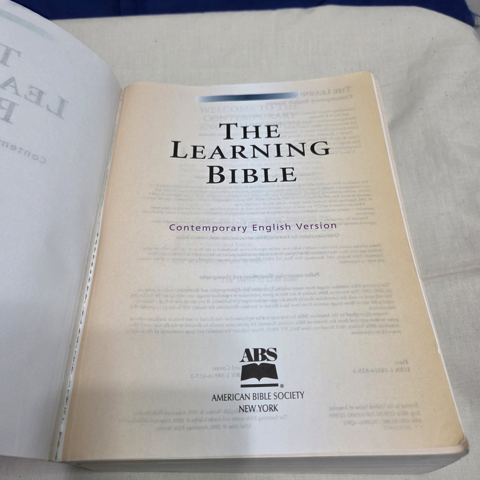 The Learning Bible Contemporary English Version Flex Cover 1995 VTG Pre-Loved