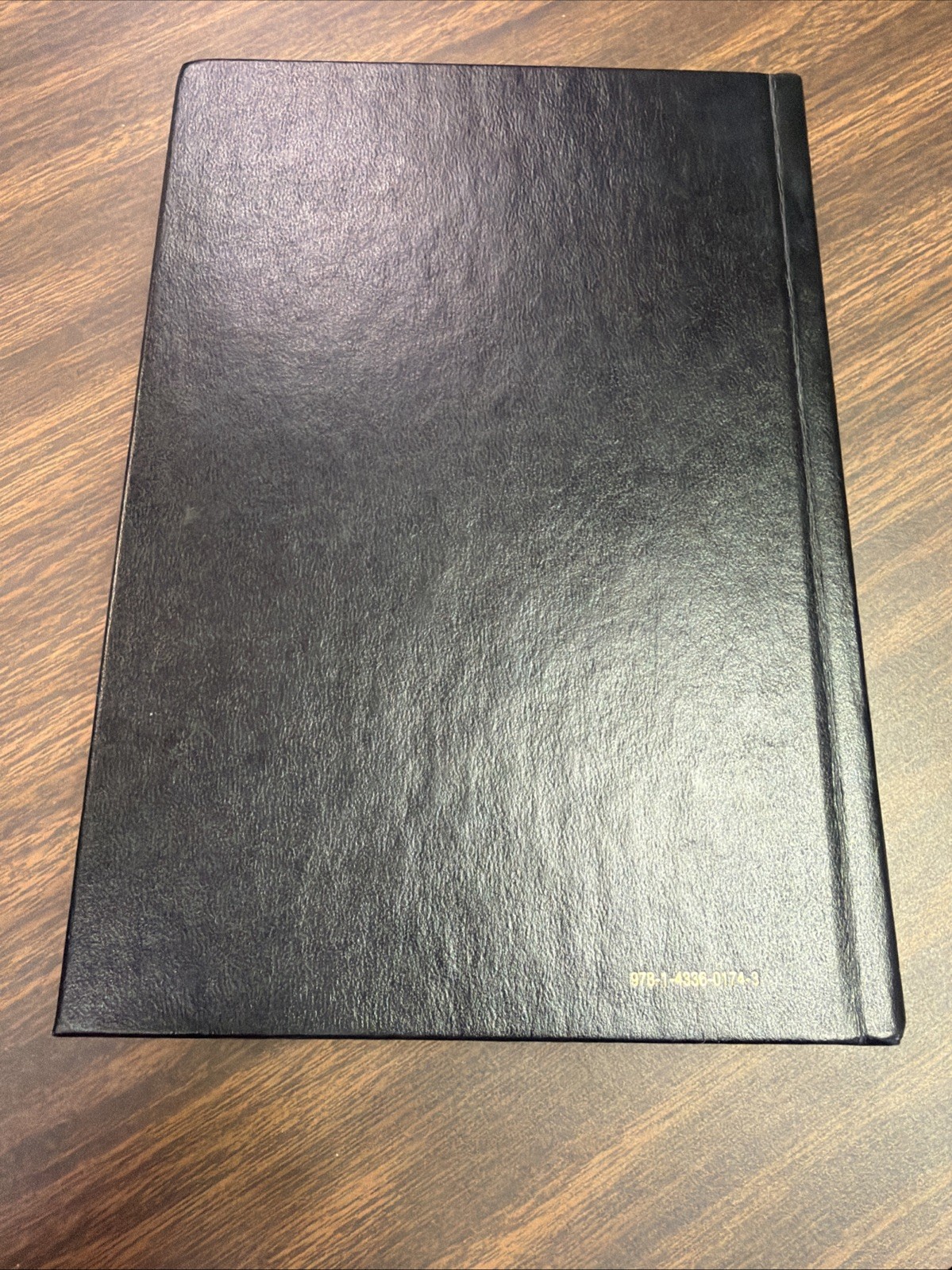Holy Bible HCSB | Holman Christian Standard Pew Bible | 9781433601743 | 2009 HC