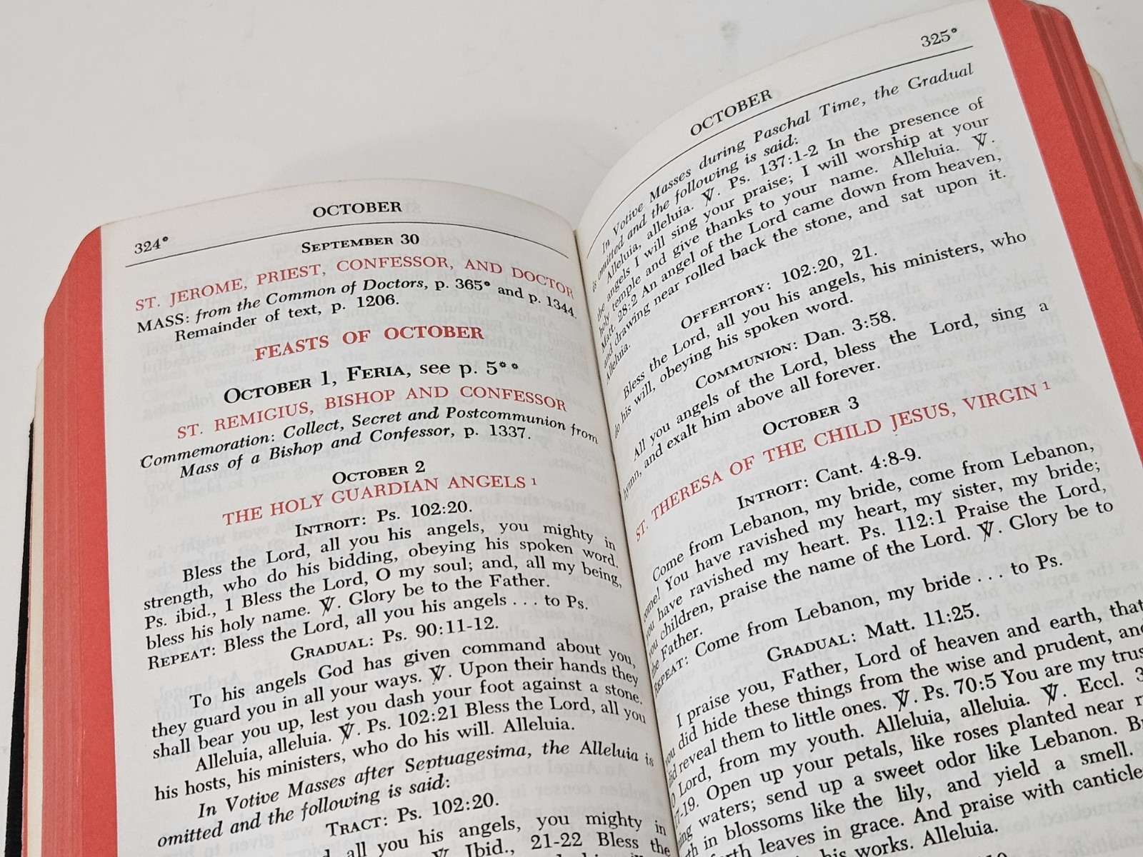 1964 St Paul Daily Missal Hardcover Ribbon Bookmarks 4×6.5 In. 2 In. Thick.