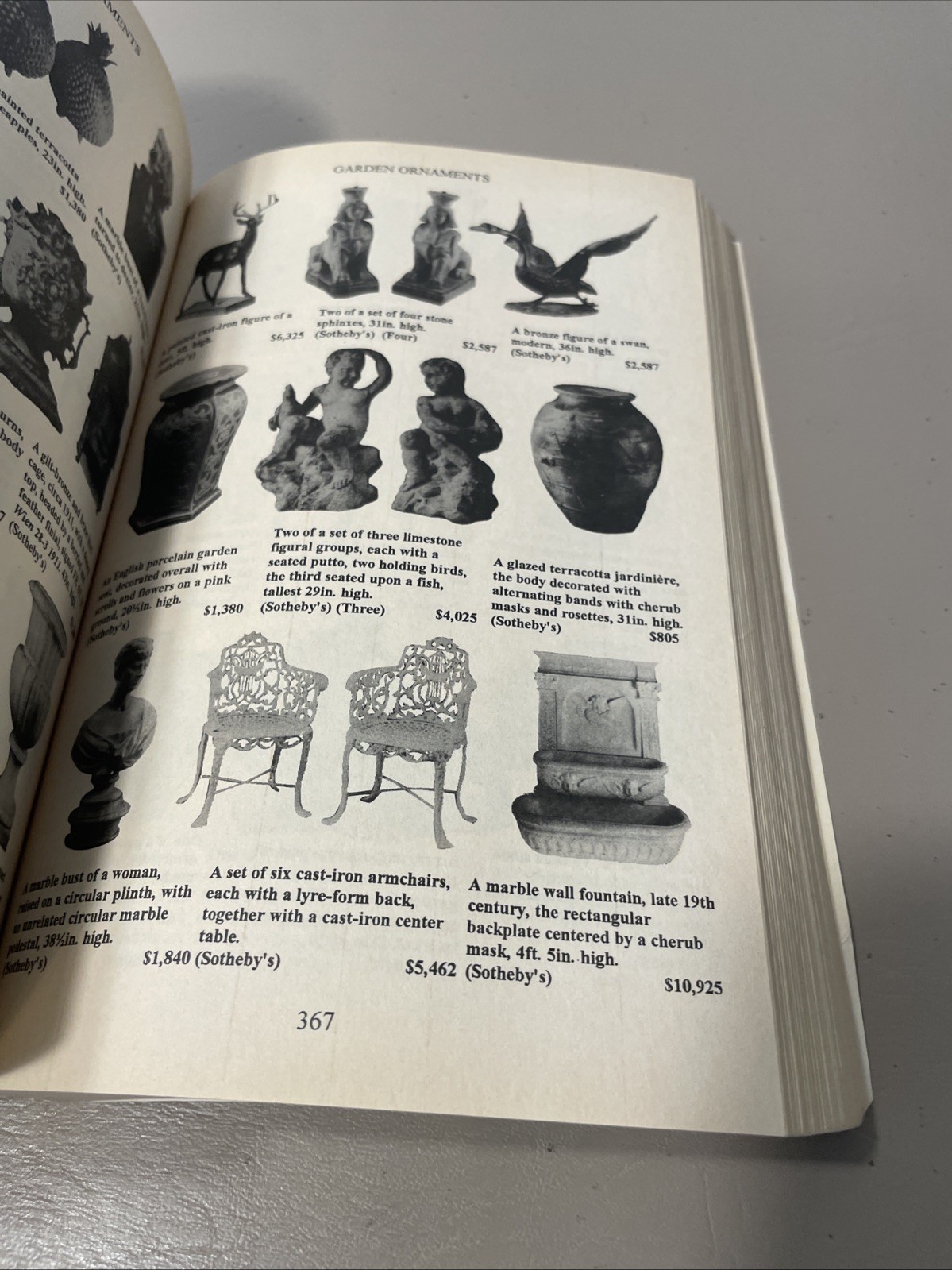 Lyle Official Antiques Review 1998, Paperback, 672 Pages