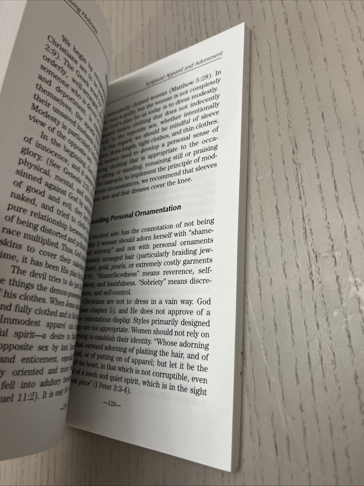 Pursuing Holiness : A Small Group Resource Developed from in Search of Holiness